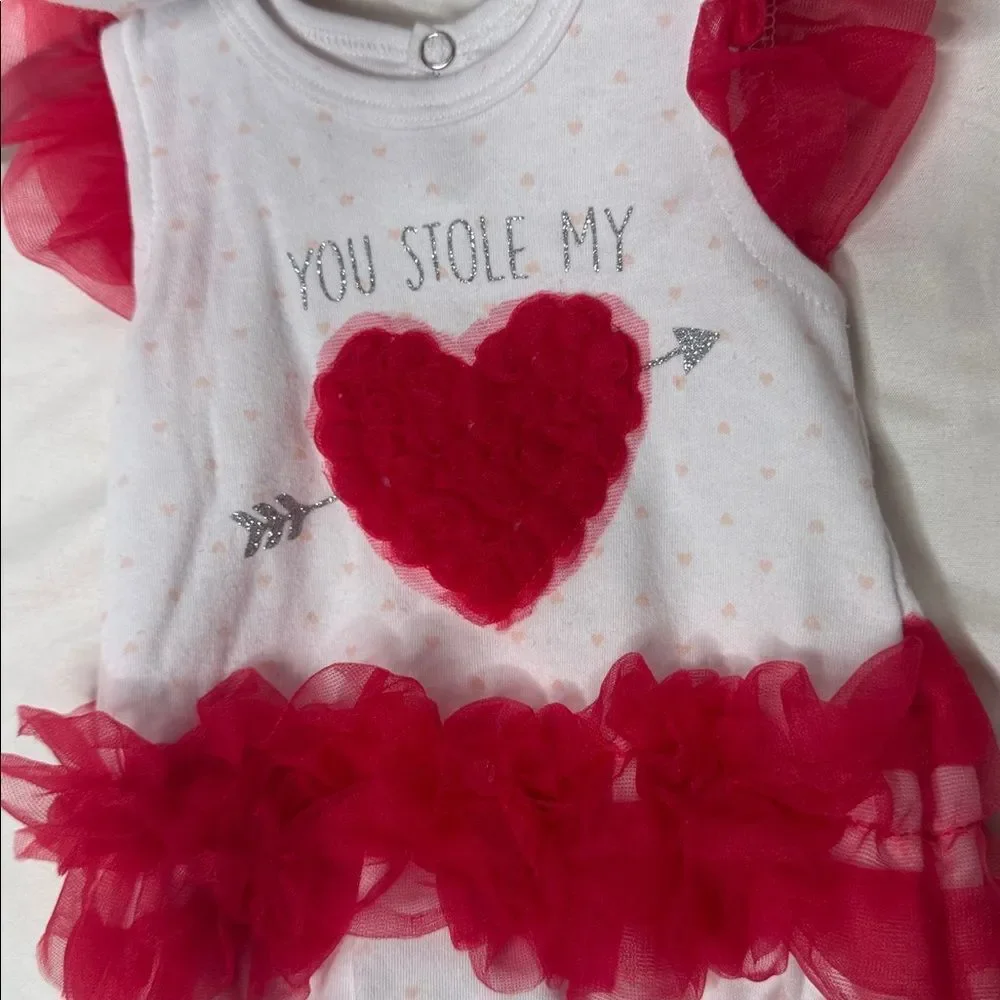 Kyle & Deena Baby 3 Piece “You Stole My Heart” Tulle Outfit. Size 0-3 Months.